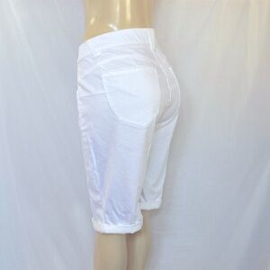 SALE!!! DEMOCRACY Tummy Control Sz 18WP White Denim Booty Lift Bermuda ShortNWOT
